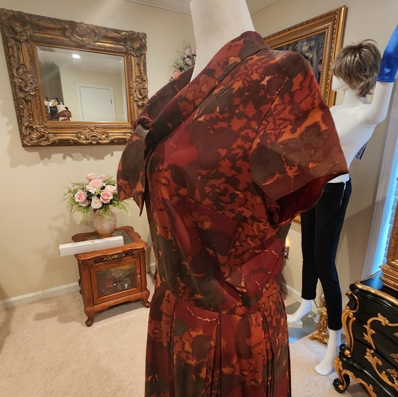 Vintage Shirtwaist Dress Fit and Flare Size Small Floral Design - Picture 5 of 13